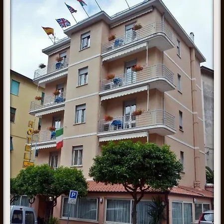 Otel Del Golfo 3*