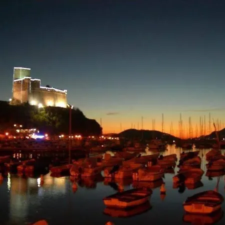 Del Golfo 3* Lerici