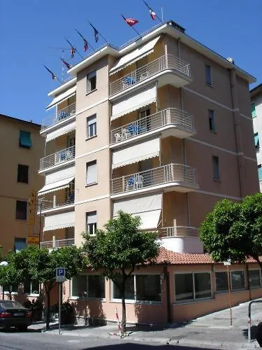 מלון Del Golfo