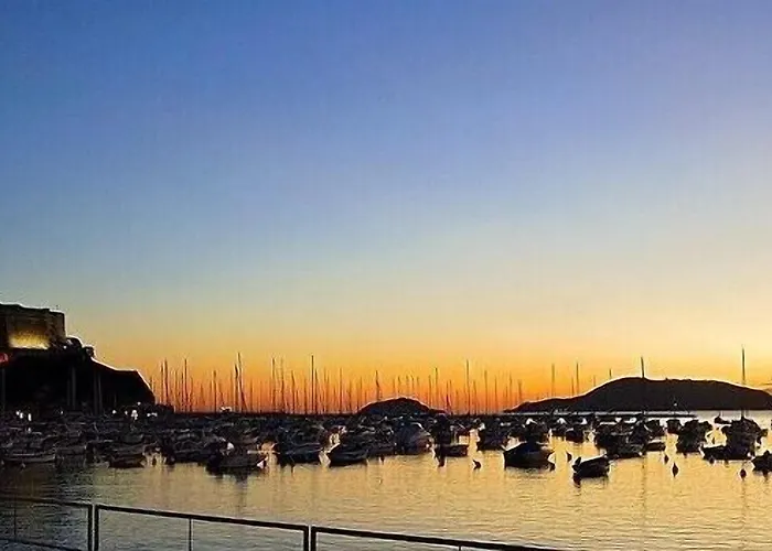 فندق Del Golfo 3*